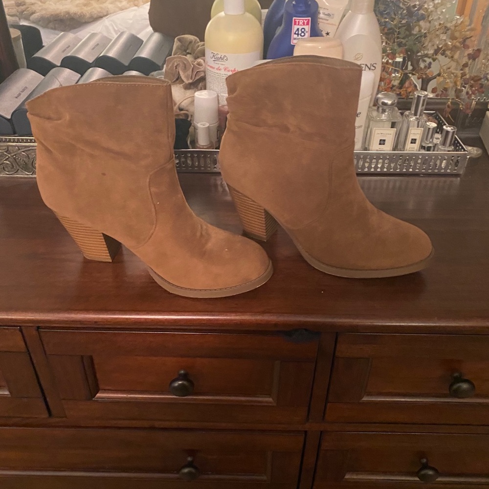 Shoedazzle Western Bootie